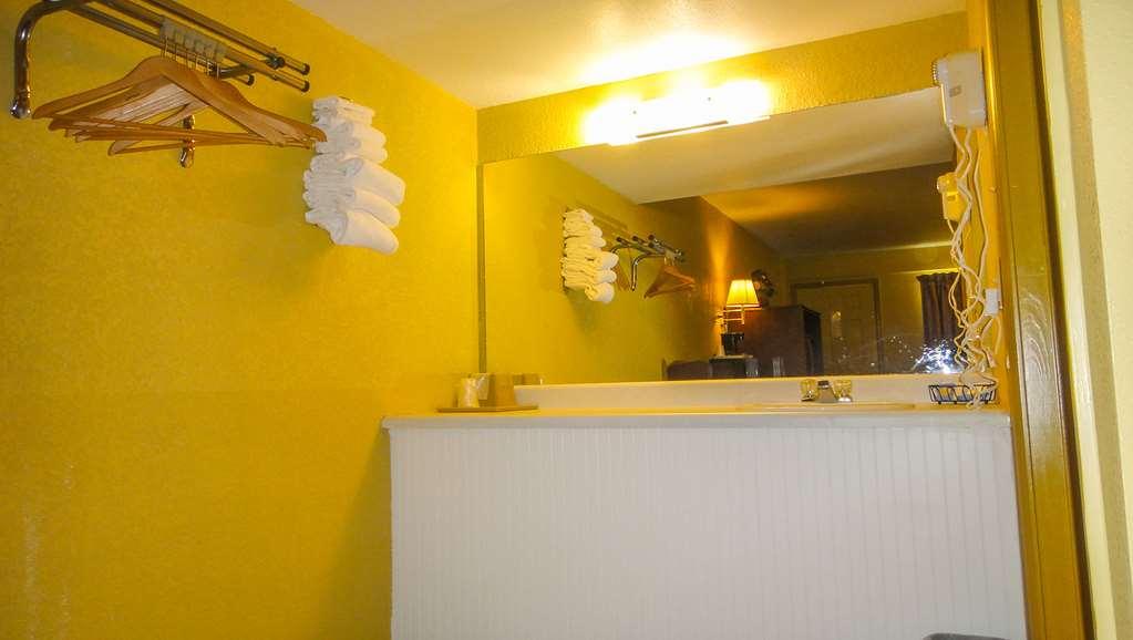 Relax Inn St. Robert Kamer foto